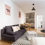 Fullhouse - Halle - T28 Apartments Apartamento