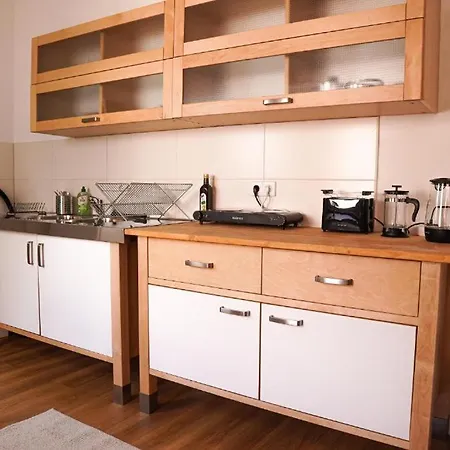 Apartamento Fullhouse - Halle - T28 *