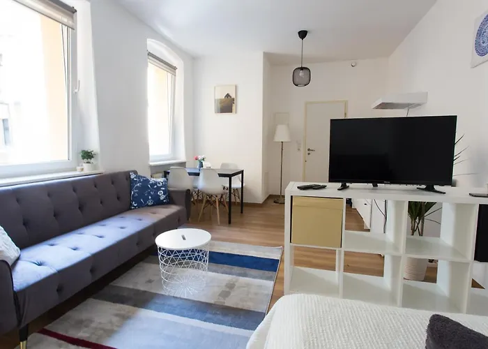 Fullhouse - Halle - T28 Apartments *