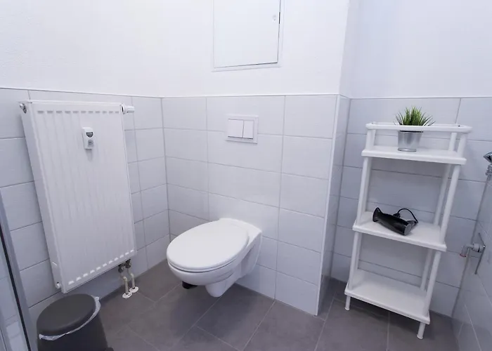 Apartamento Fullhouse - Halle - T28 - Hawk *