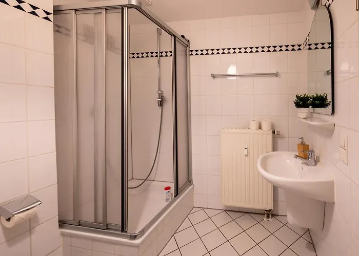 Fullhouse - Halle - T28 - Hawk Appartement