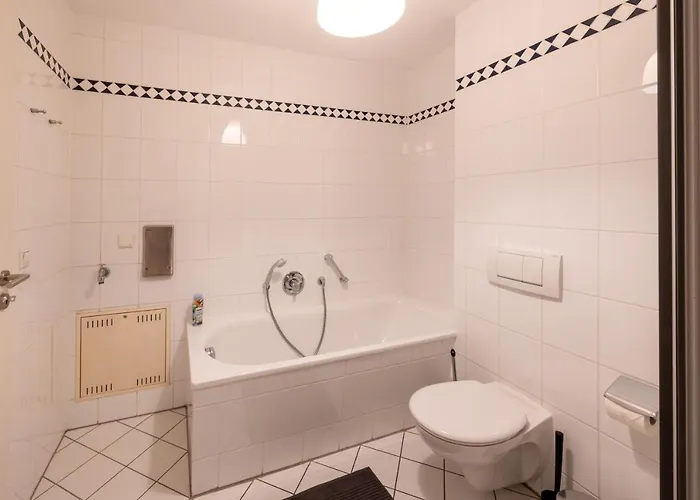 Fullhouse - Halle - T28 Apartments 公寓 *