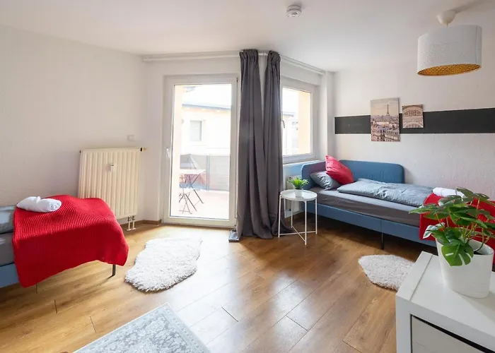 Fullhouse - Halle - T28 Apartments 公寓 *