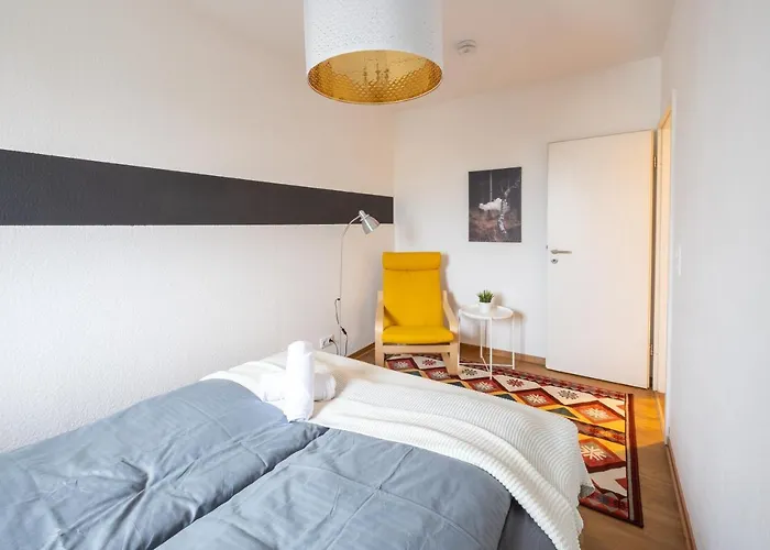 Fullhouse - Halle - T28 Apartments 公寓 *